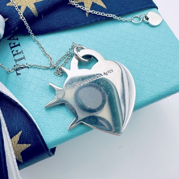 RARE Tiffany & Co. Return To Blue Enamel Bird Heart Charm Necklace w Packaging - Picture 6 of 10